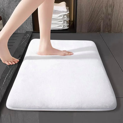 Super Absorbent and Anti-Slip Mat – Practicality and Safety for Your Bathroom