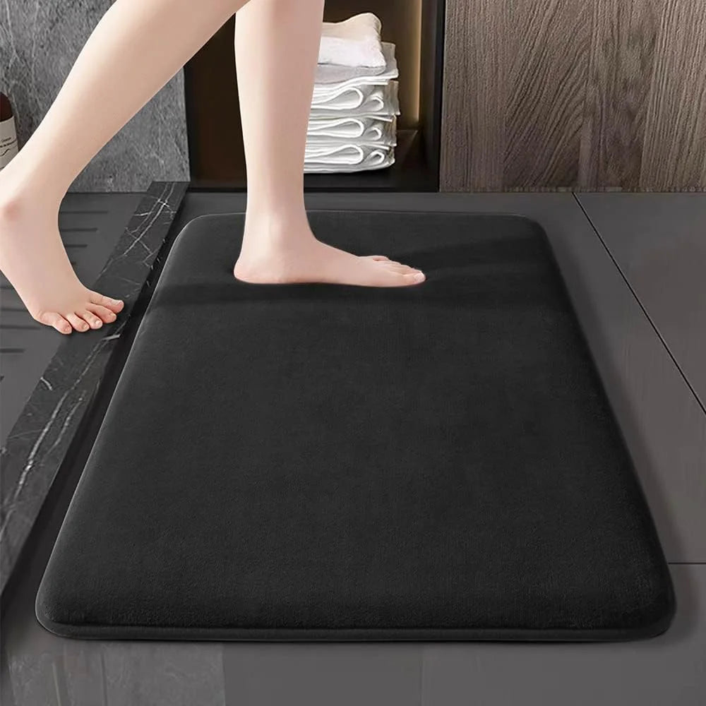 Super Absorbent and Anti-Slip Mat – Practicality and Safety for Your Bathroom