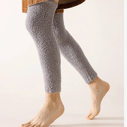 Over-the-Knee Thermal Socks – Comfort and Style for Winter!